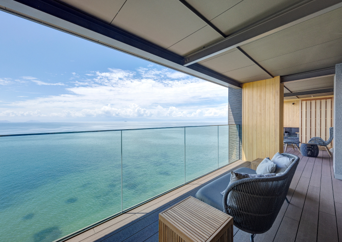 Hotel New Awaji Group Lake Biwa guest terrace with panoramic lake views, offering a calm and scenic waterfront stay experience