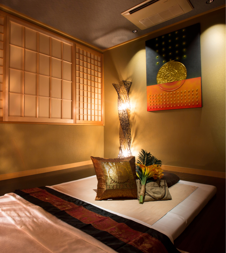 Private Japanese spa room with tatami interior for relaxation on Awaji Island in Japan